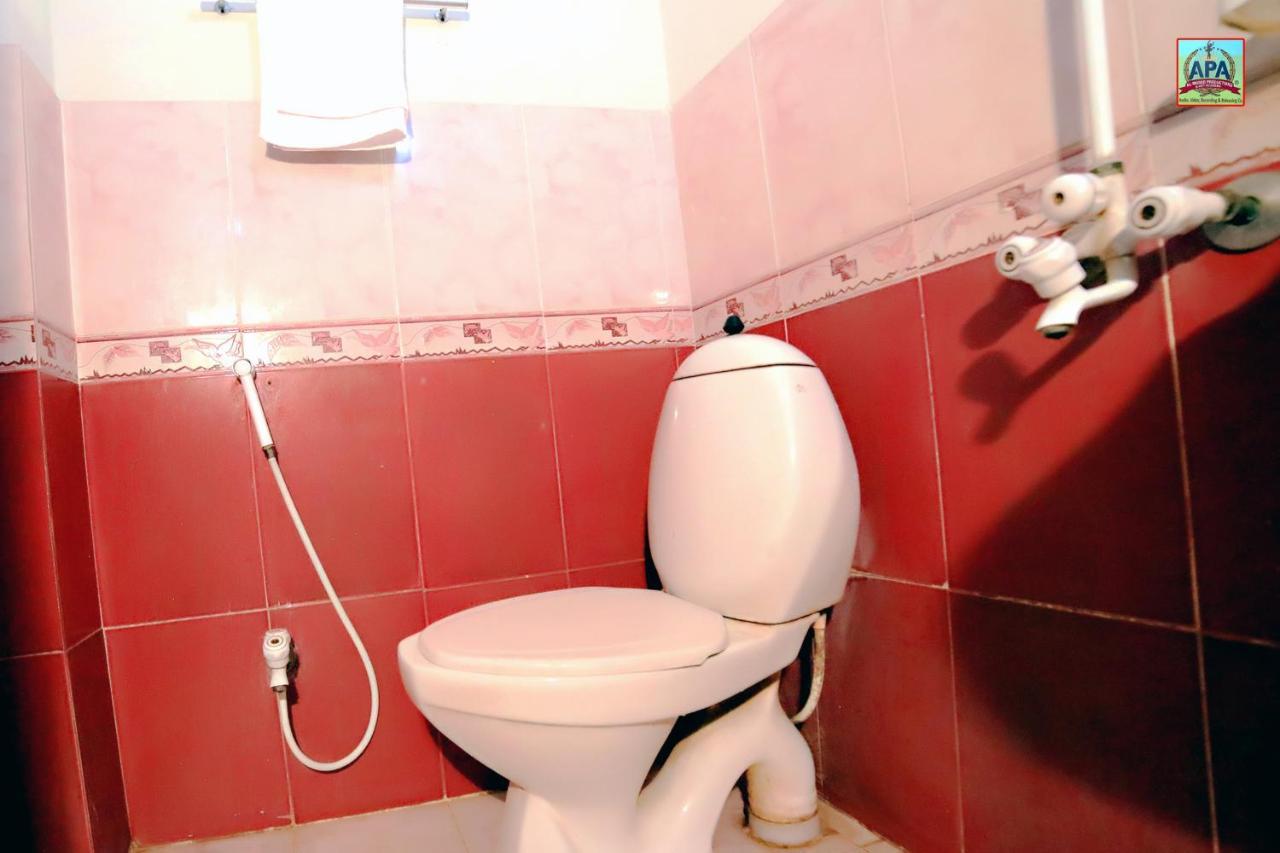 Royal Inn Guest House Lahaur Zewnętrze zdjęcie